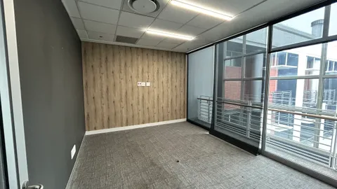 Merchant House, 19 Dock Road (3).